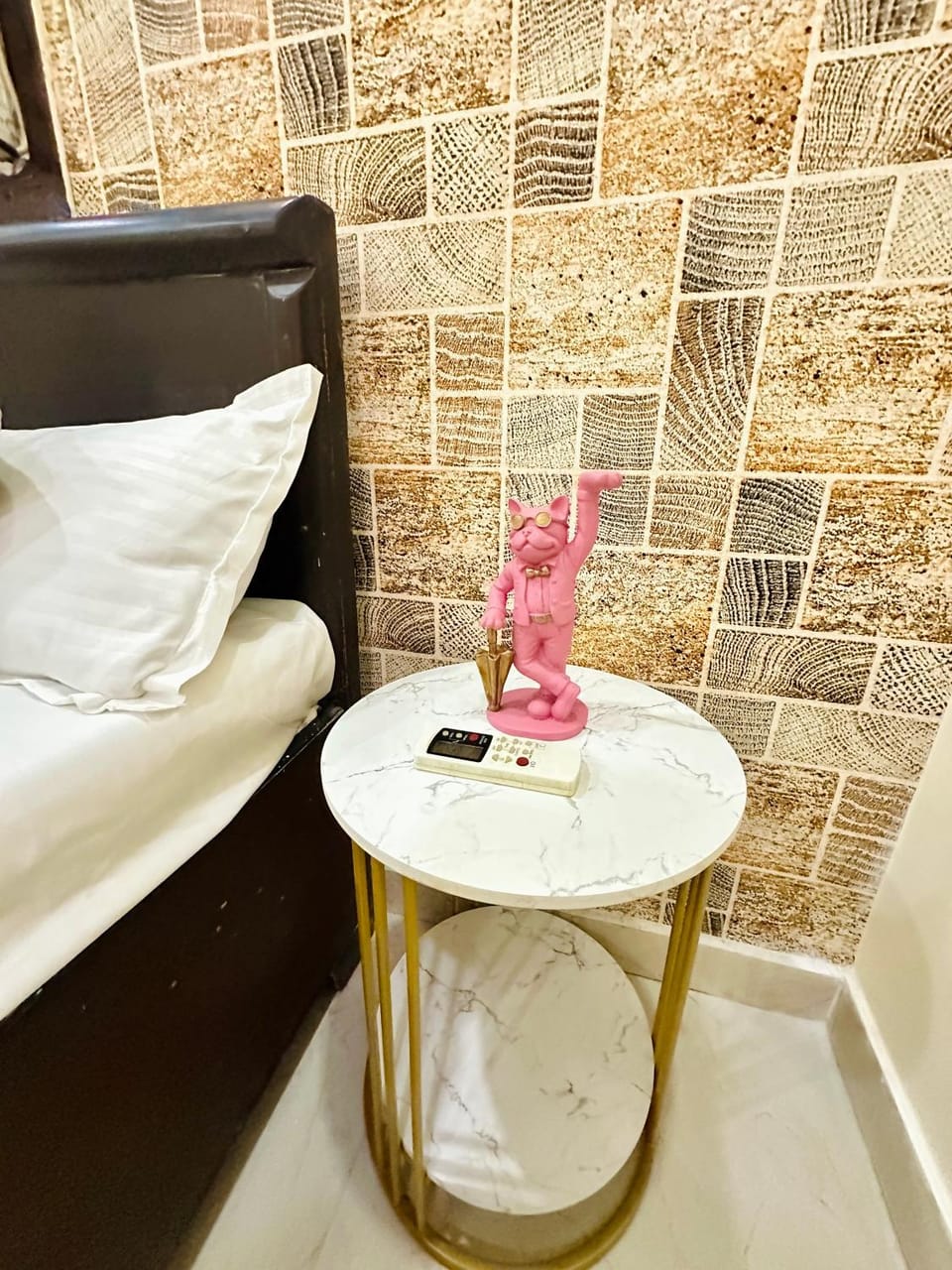 Osr Farmhouse Villa in Noida
