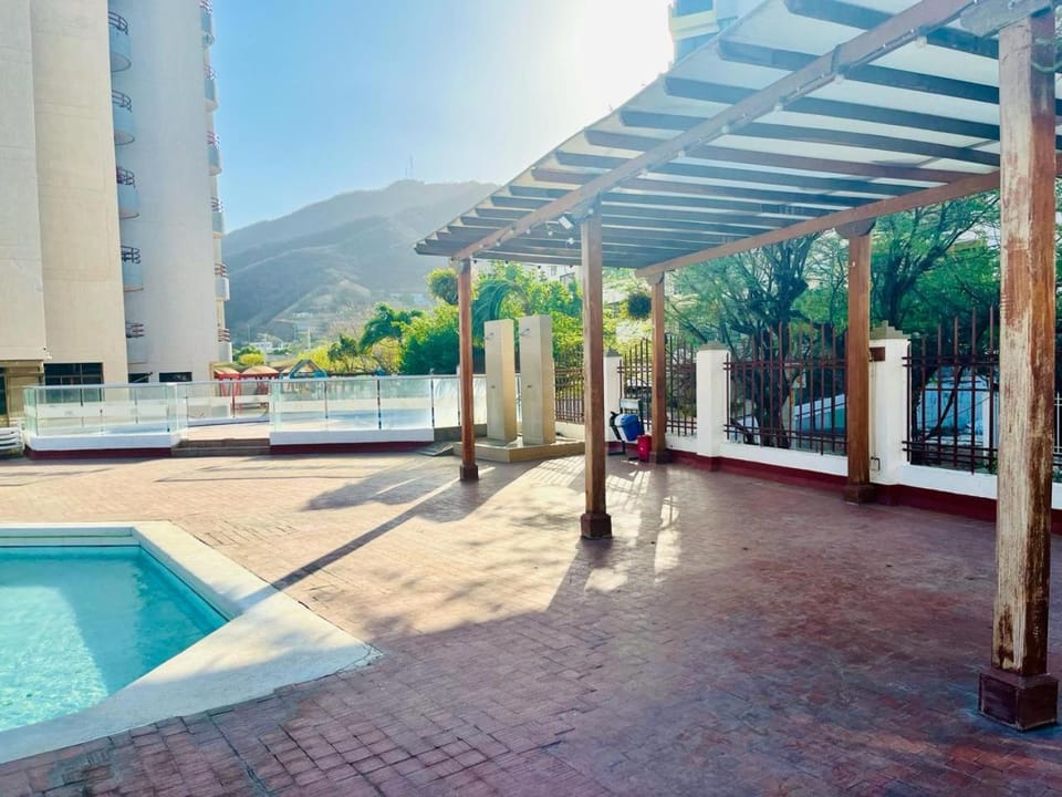 Day, Mountain view, Pool view, Swimming pool