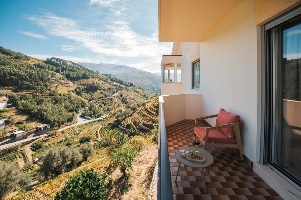Ninho de Xisto - Natureza, Vinhas e Vistas Villa in Vila Real District