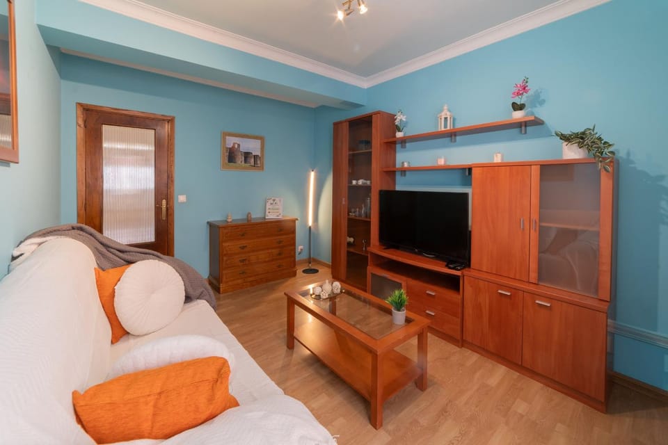 TV and multimedia, Living room, Photo of the whole room