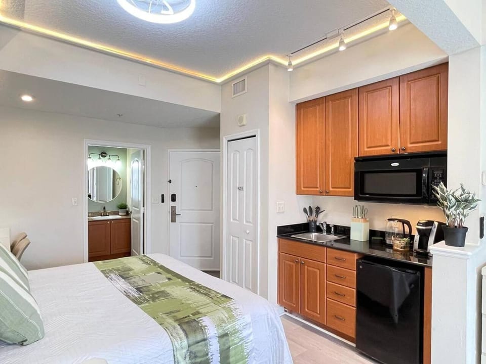 207 Luxury 2-Unit Suite Pool Universal and I-Drive House in Orlando
