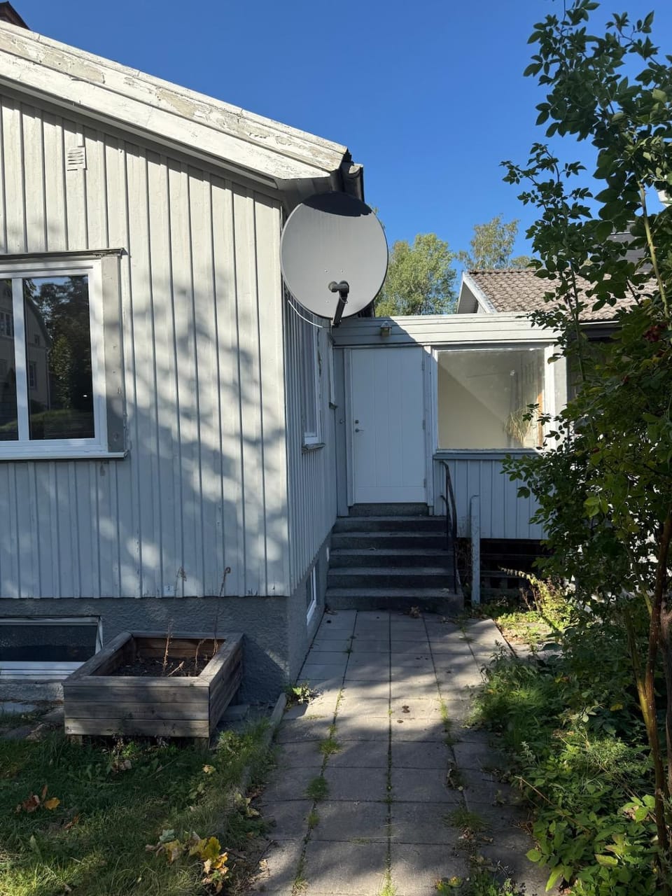 Property building, Facade/entrance