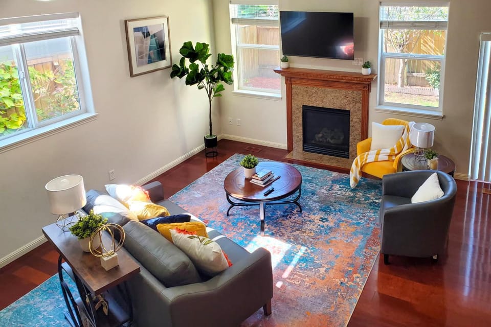 Work & Explore! Home w/ Fenced Yard in Beaverton House in Beaverton