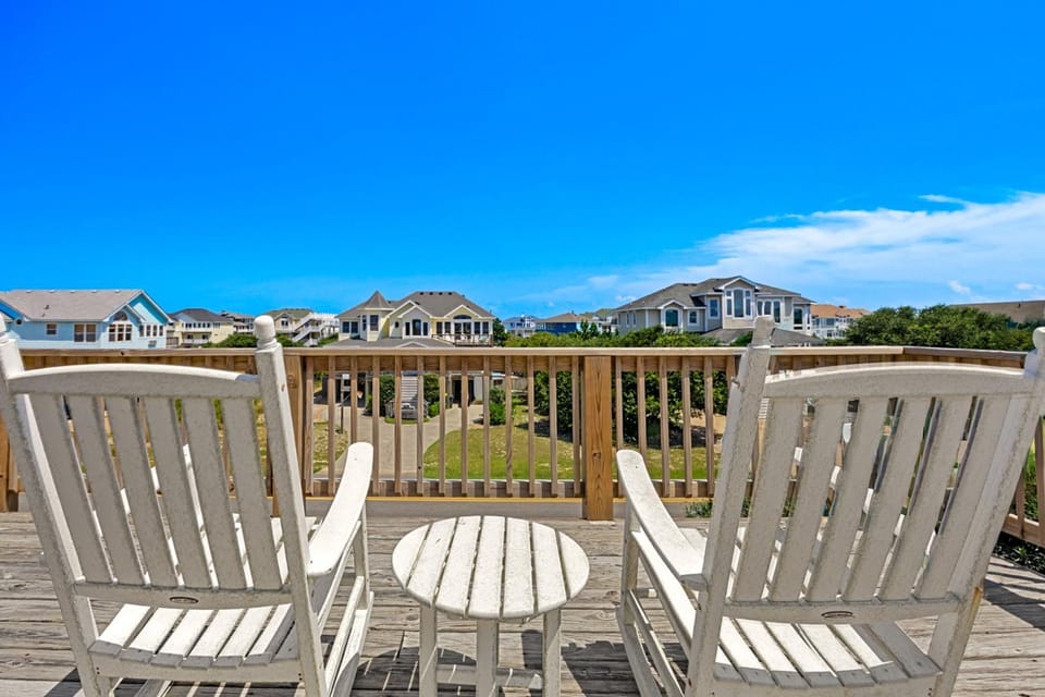 1384 - Family Affair House in Corolla