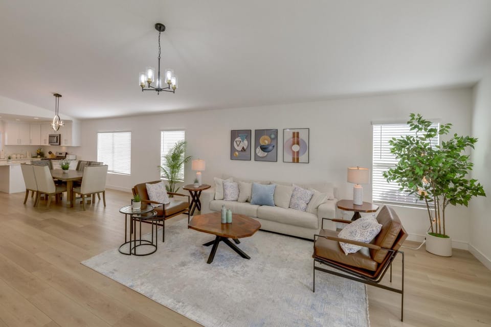 Coachella Getaway w/ Yard! Near Festivals & Golf House in Indio