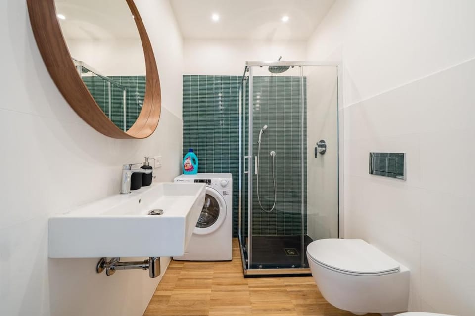 Milan Renovated Flat - Metro Brenta - Duomo 8 min Apartment in Milan