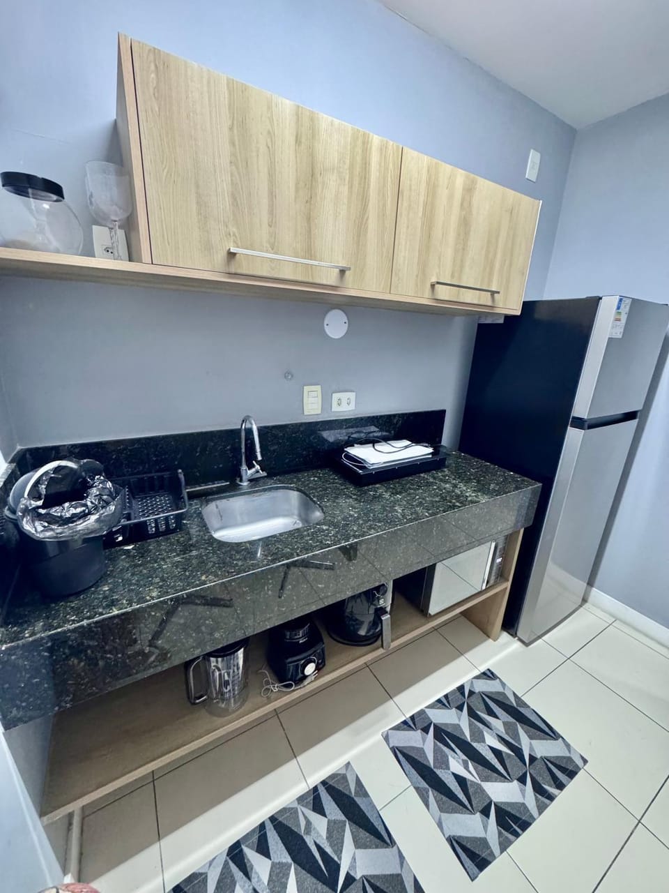 Apto completo e com vaga - 2 minutos do comércio Apartment in Rio de Janeiro