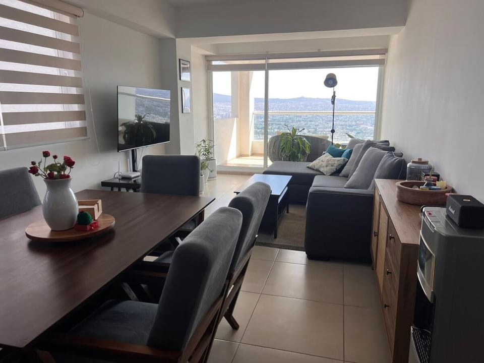 Los Arcos View Residence with Pools, Gym & Padel Apartment in Santiago de Queretaro