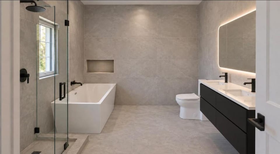 Luxury Morden 4 Bedroom near Kingstown Villa in Caribbean