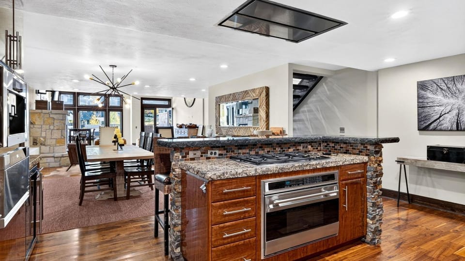 Kitchen or kitchenette, Other