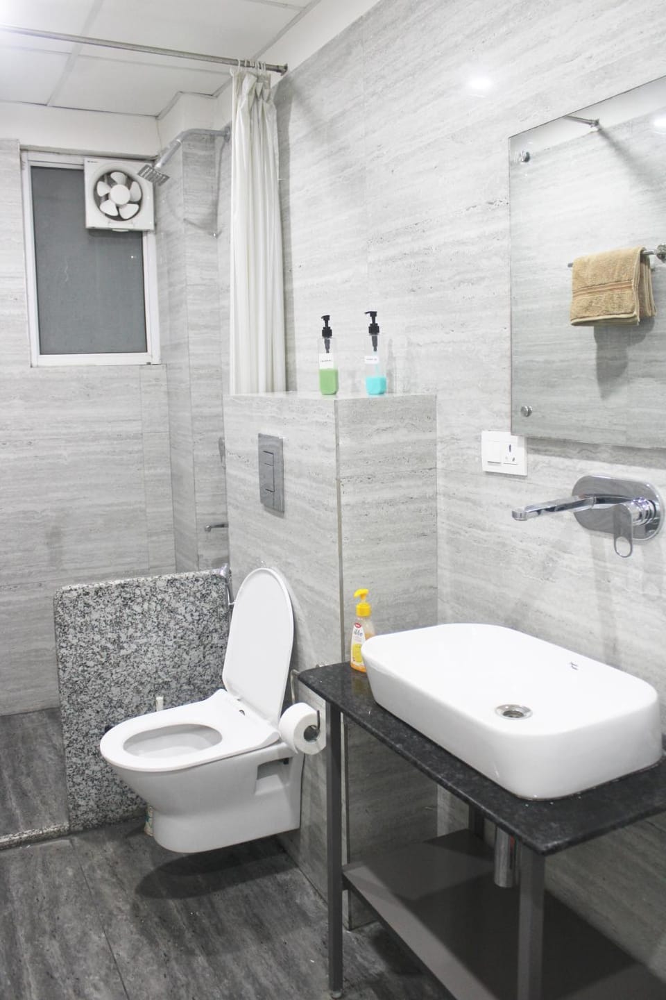 Bricks1 Room - The Brick House - Boutique Homestay Vacation rental in Dehradun