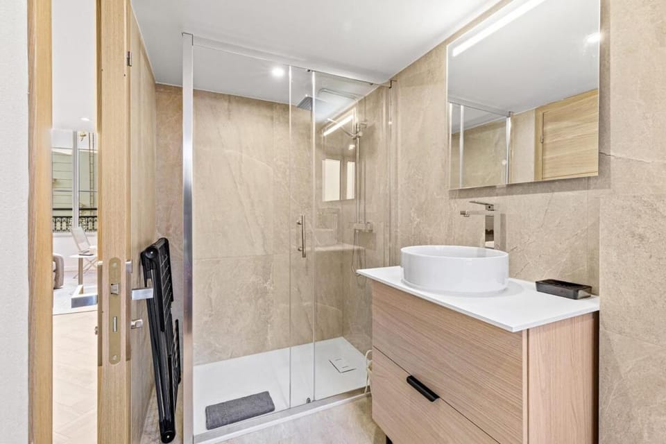 Maison Foch - Bruna Loft - Premium Stone Loft Apartment in Nice