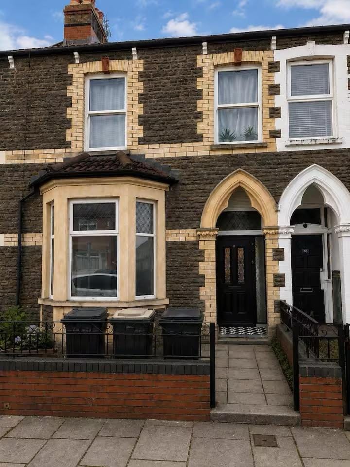 #219 Bright & Stylish Flat - Brook Street - for 4 Apartment in Cardiff
