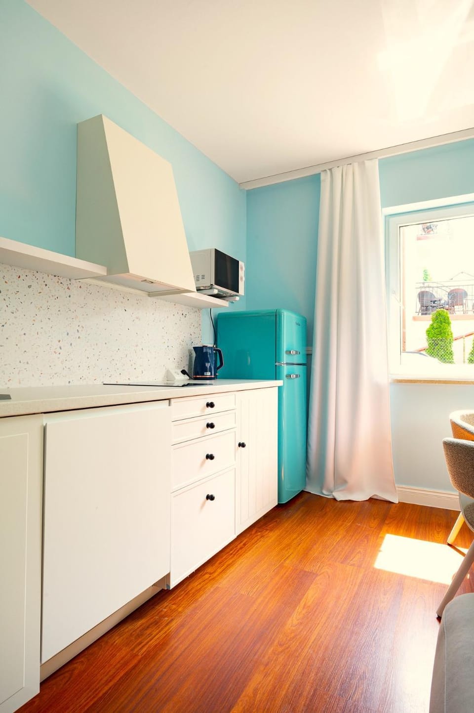 Kitchen or kitchenette, stove