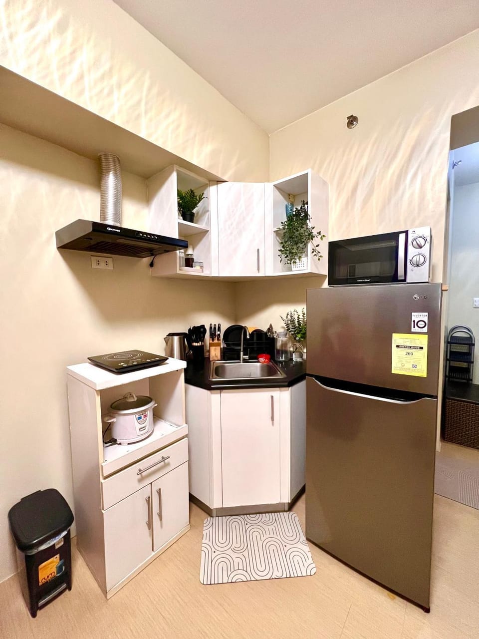 Kitchen or kitchenette
