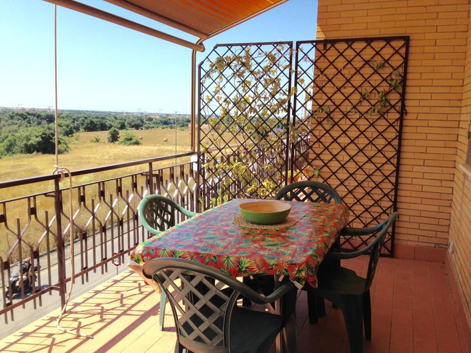 View (from property/room), Balcony/Terrace