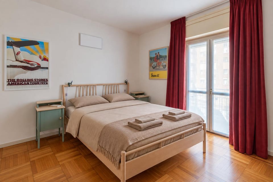 Bed, Bedroom