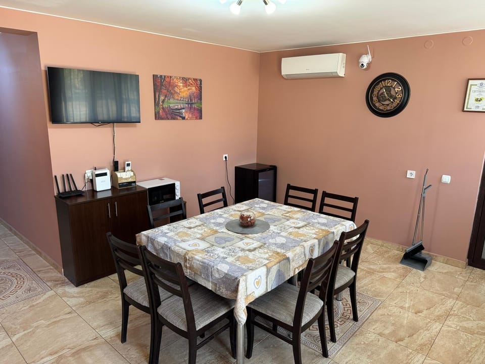 Guest House Bed and Breakfast in Dolj County, Romania