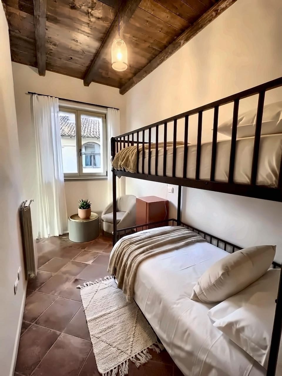 bunk bed