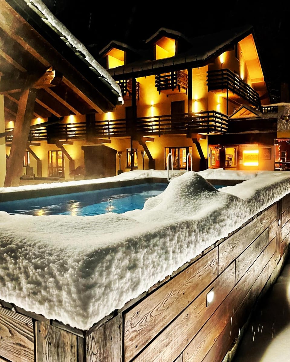 Night, Pool view, Swimming pool, Swimming pool