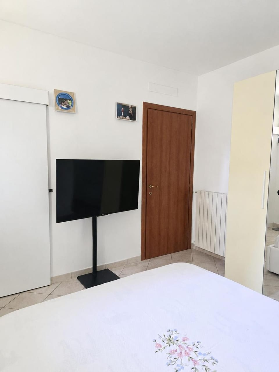 TV and multimedia, Bedroom