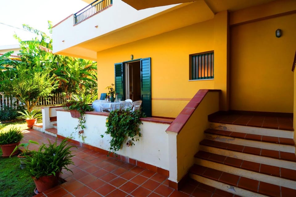 Appartamenti Del Sole Apartment in Calabria
