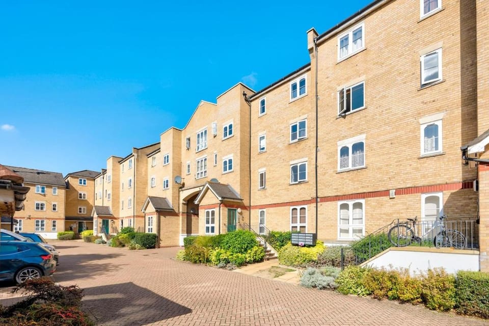 Property building, Facade/entrance, Inner courtyard view