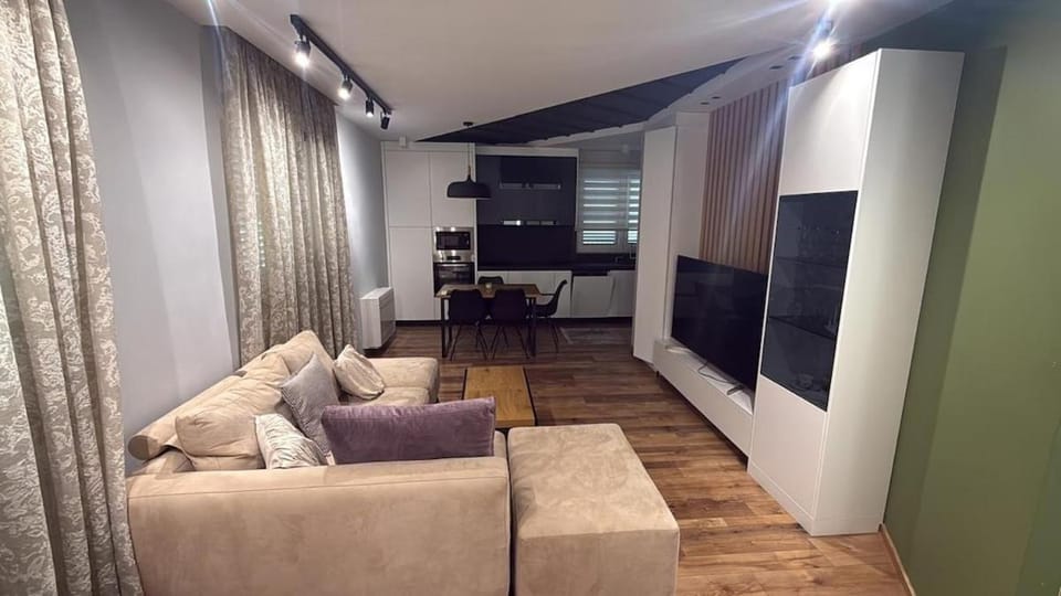 Spacious Modern 2BR Gated Parking Pet Friendly Apartment in Tirana