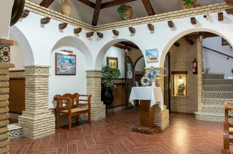 Hostal Casa Francisco el de siempre Bed and Breakfast in El Palmar de Vejer
