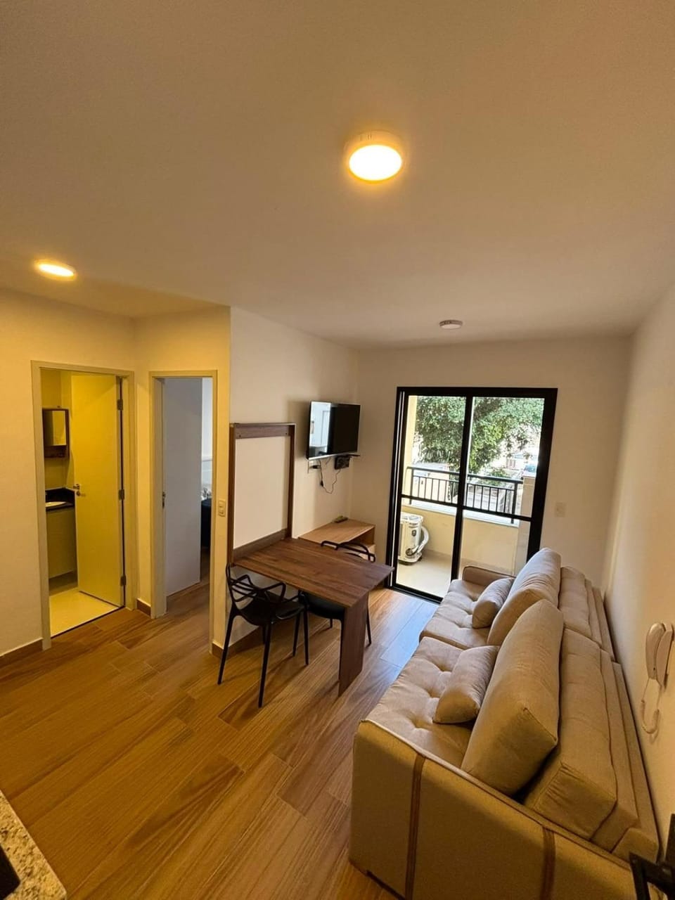 Apto 24 - studio novo na Vila Clementino! Apartment in Sao Paulo City