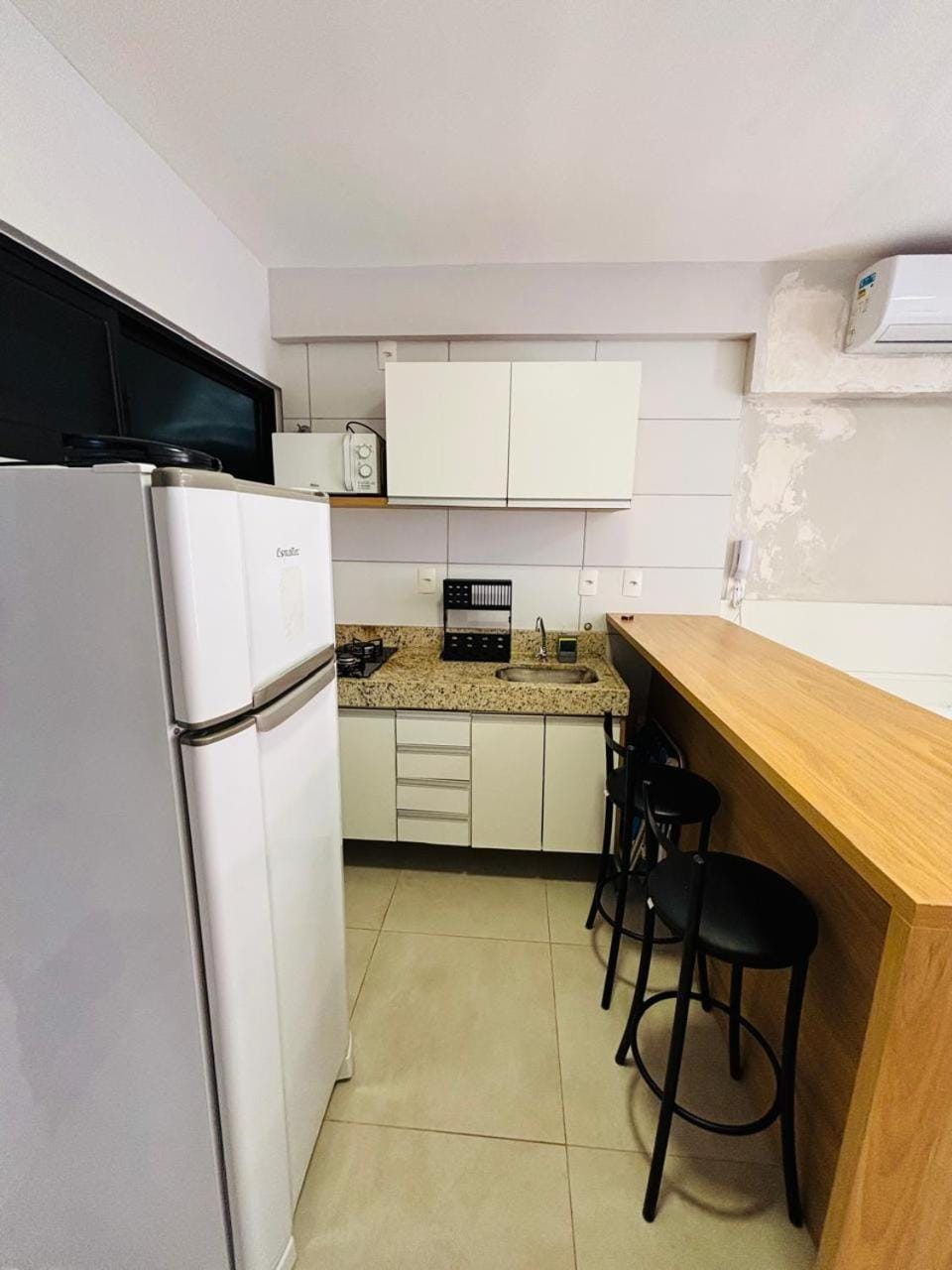Kitchen or kitchenette, Dining area, pet friendly