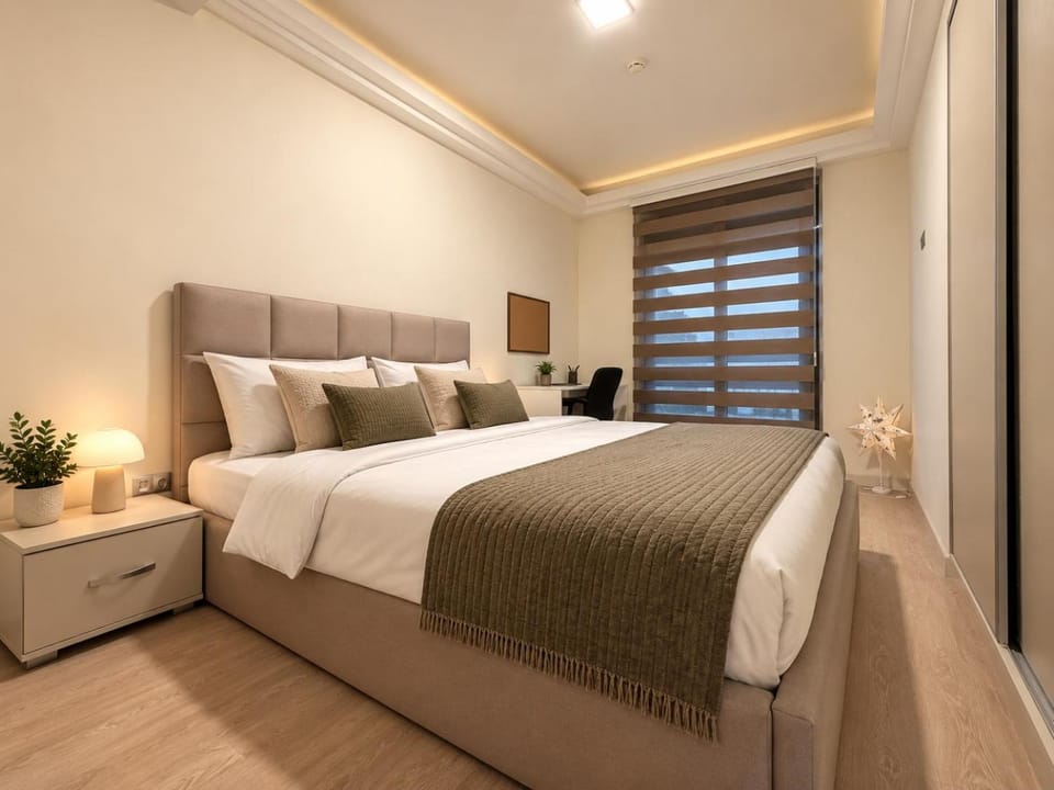 Bed, Living room, Photo of the whole room, Seating area, Bedroom