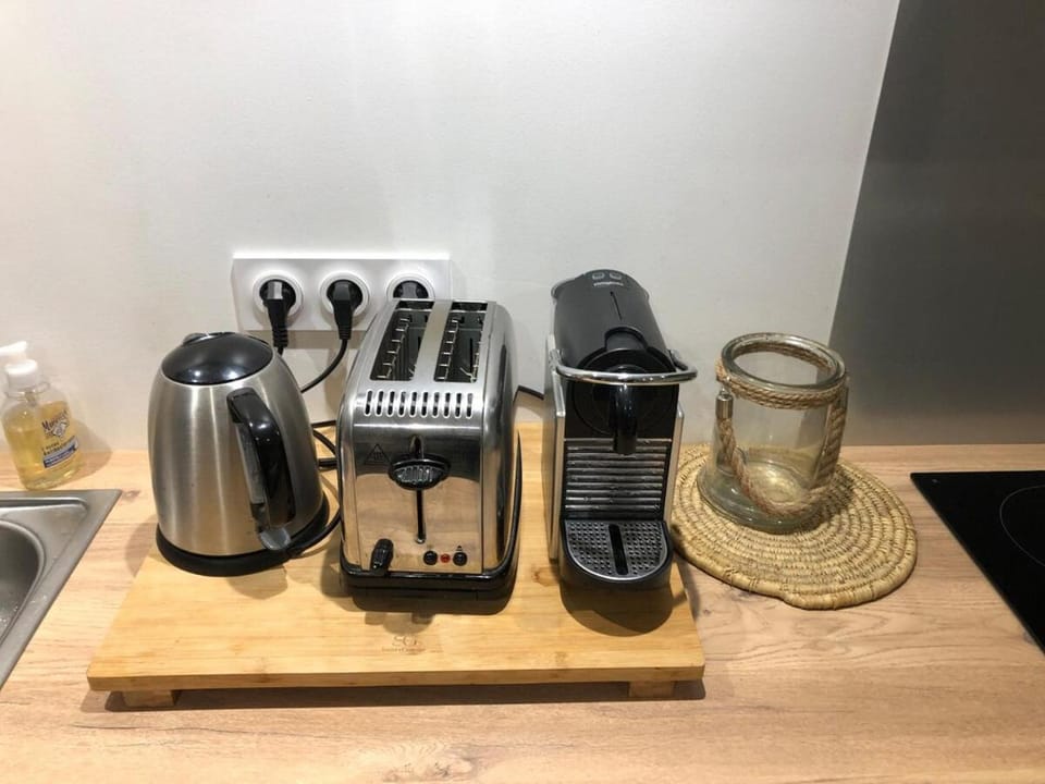 Coffee/tea facilities, Kitchen or kitchenette, toaster