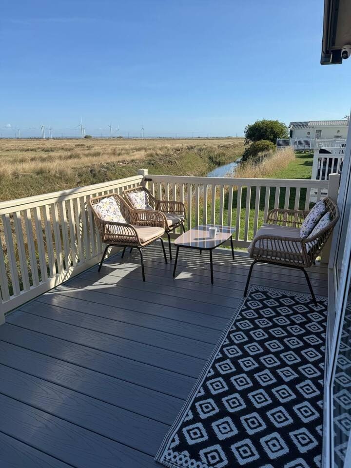 View (from property/room), Balcony/Terrace