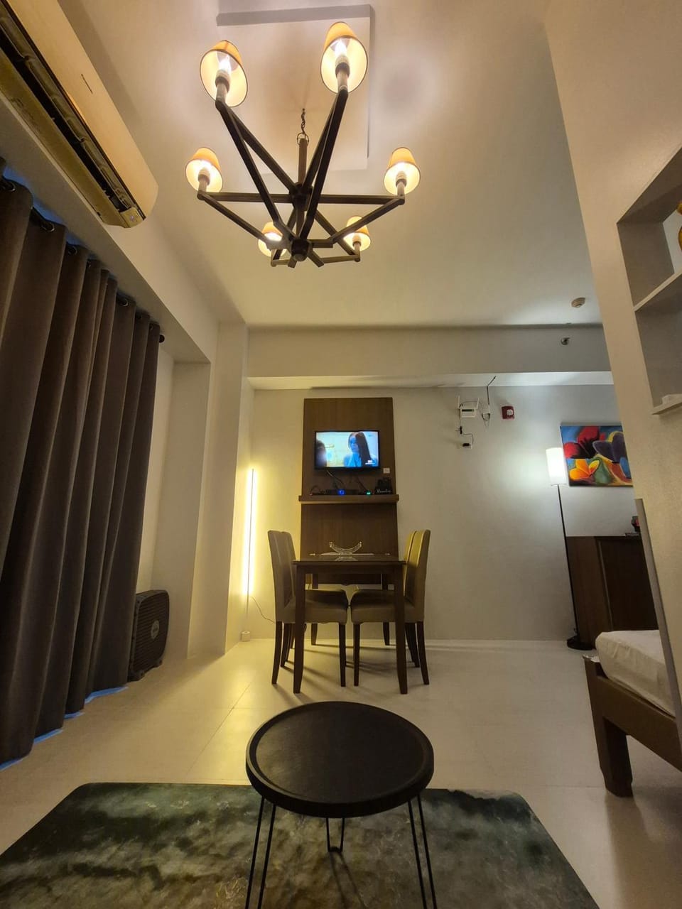 Tropical Escape at Pico De Loro Apartment in Nasugbu