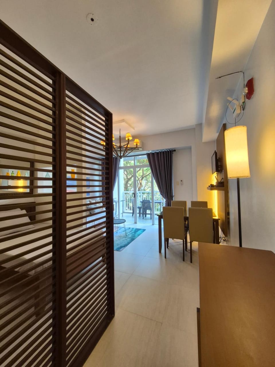 Tropical Escape at Pico De Loro Apartment in Nasugbu