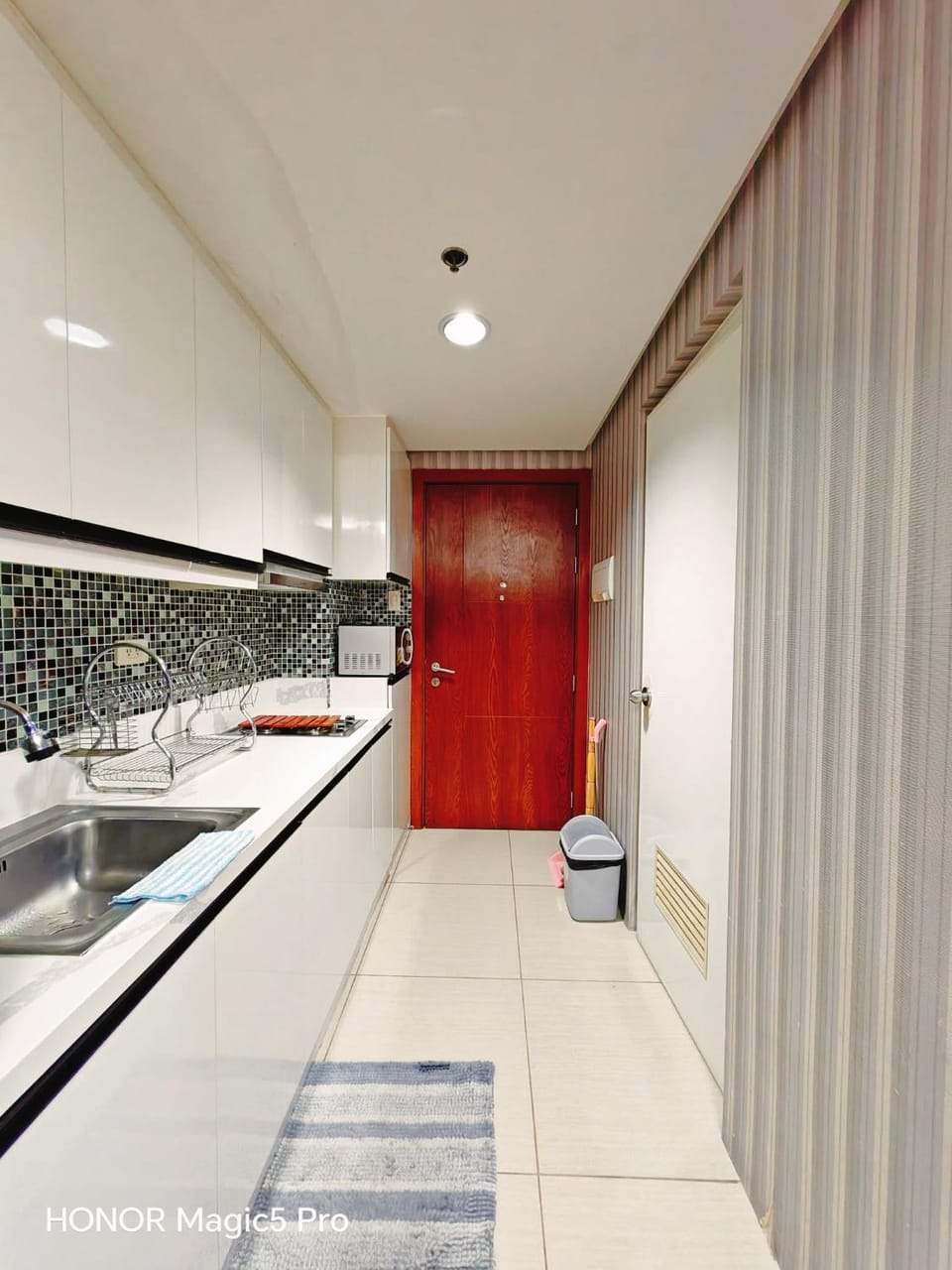 Bathroom, Kitchen or kitchenette