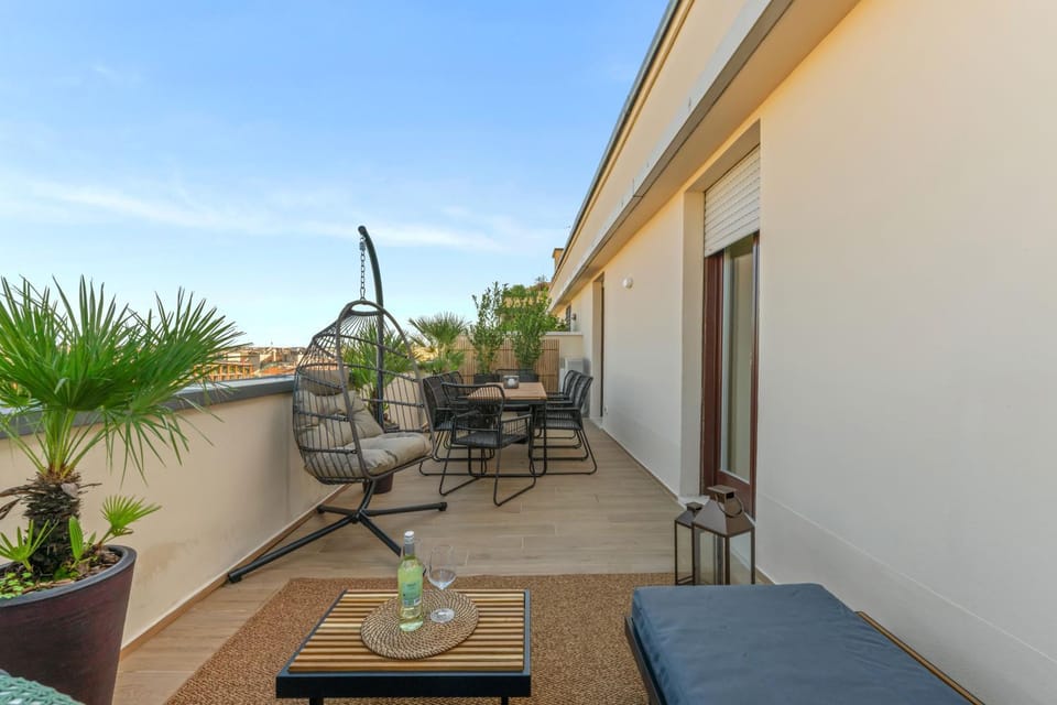 Balcony/Terrace, Balcony/Terrace