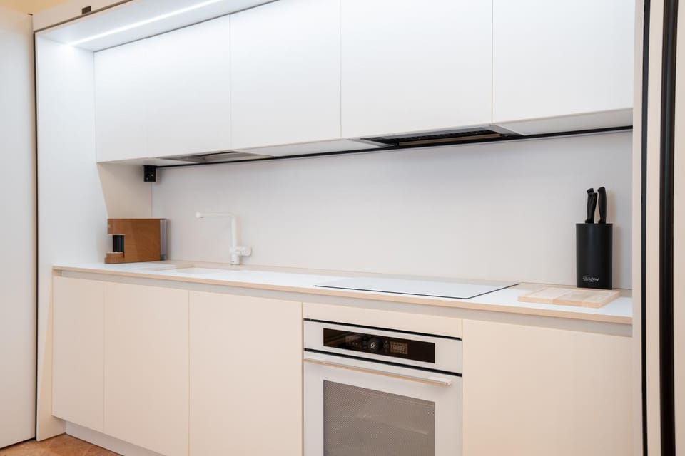 Kitchen or kitchenette, oven, stove