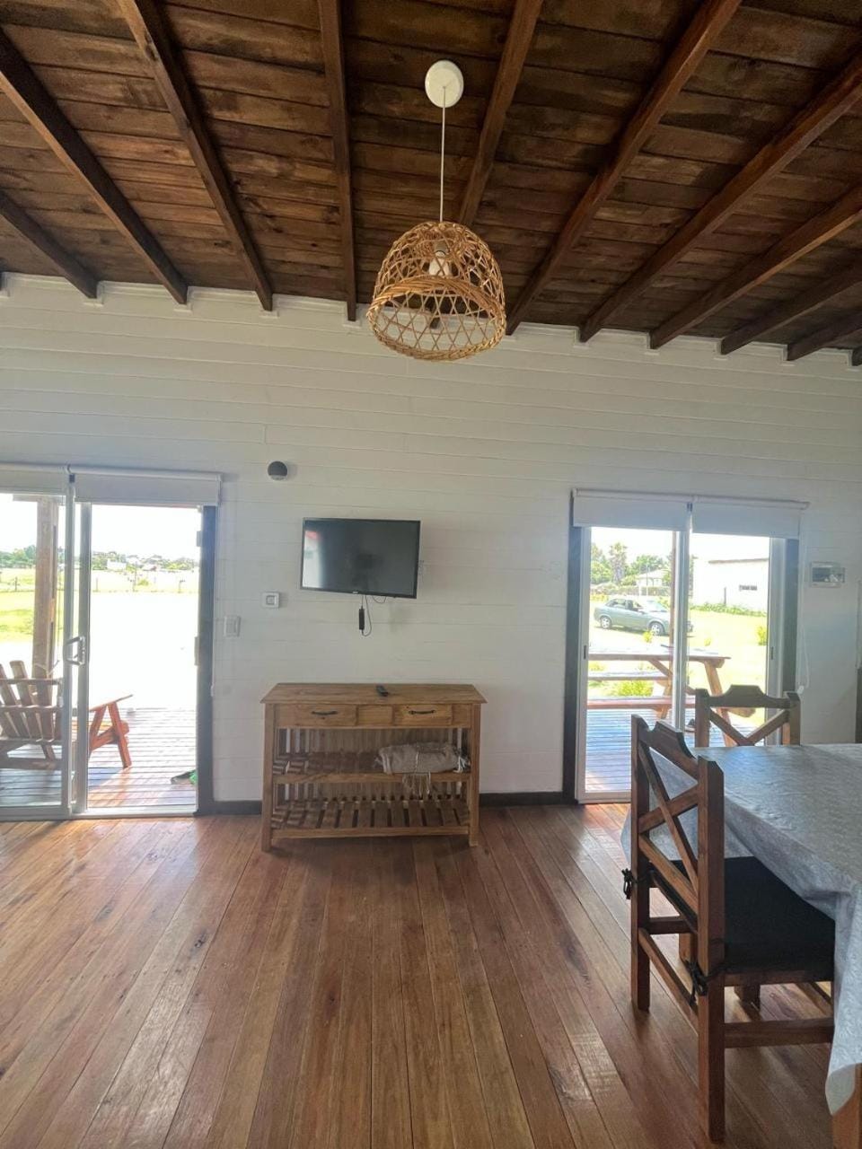 cabañas chapamora con parrilla pileta y fogonero Chalet in Buenos Aires Province