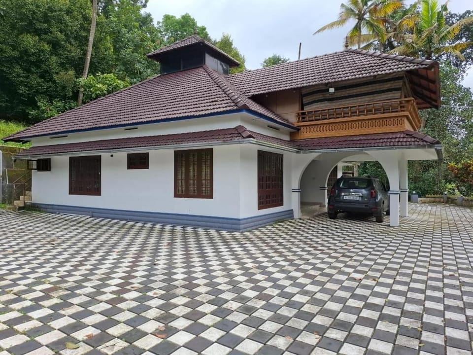 Idukki Holiday Farm house House in Kerala
