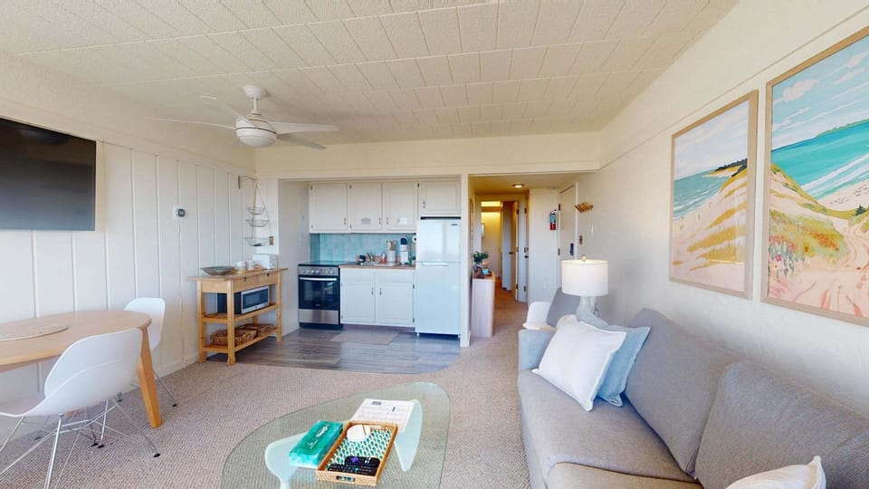 Cozy Retreat on Sleeping Bear Dunes & Lake Michigan Views Apartment in Sleeping Bear Dunes