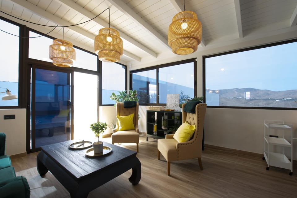 Book Jet - Esencia House Estrellas View and wifi Villa in Maxorata