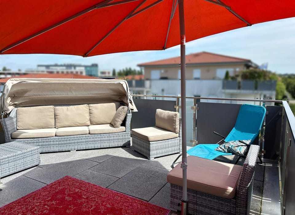 Balcony/Terrace, Balcony/Terrace