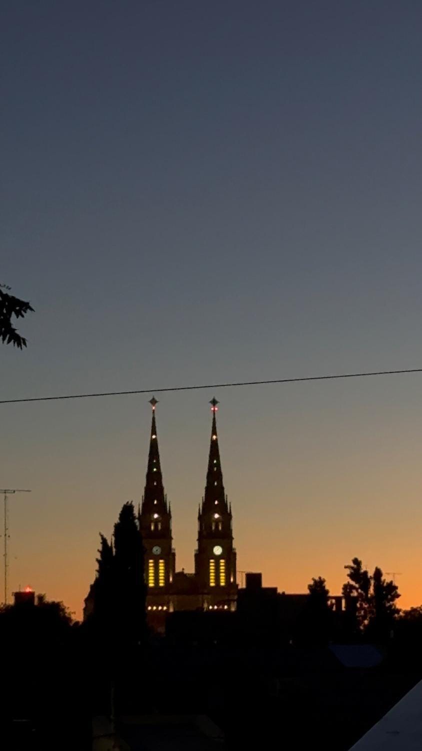 Departamento a 5 cuadras de la basílica Apartment in Luján