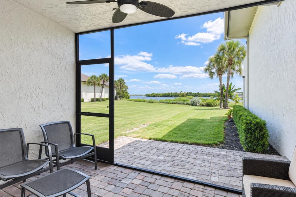Bayside Longboat Key Condo Pier Pressure House in Longboat Key