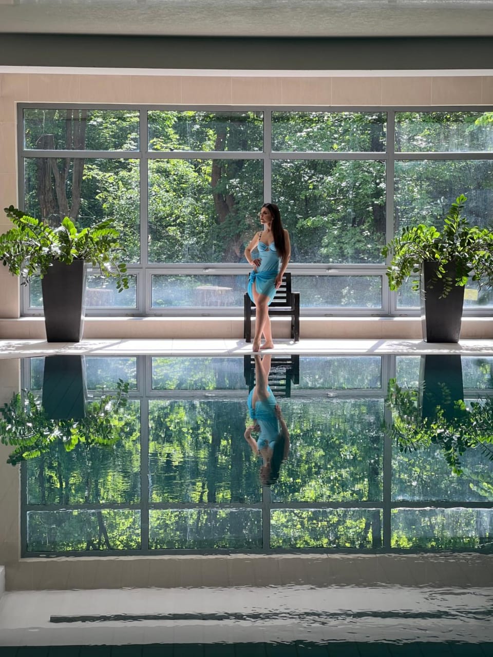 Spring, Day, People, View (from property/room), Guests, Garden view, Swimming pool
