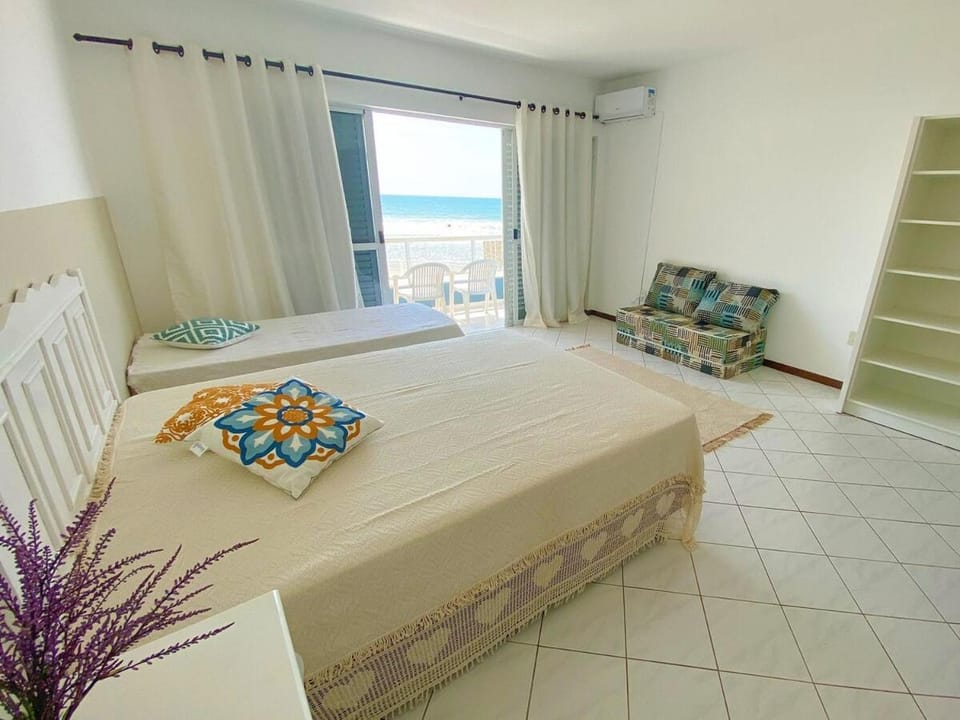 ref 333 · Casa Beira Mar em Bombas 3 quartos House in Porto Belo