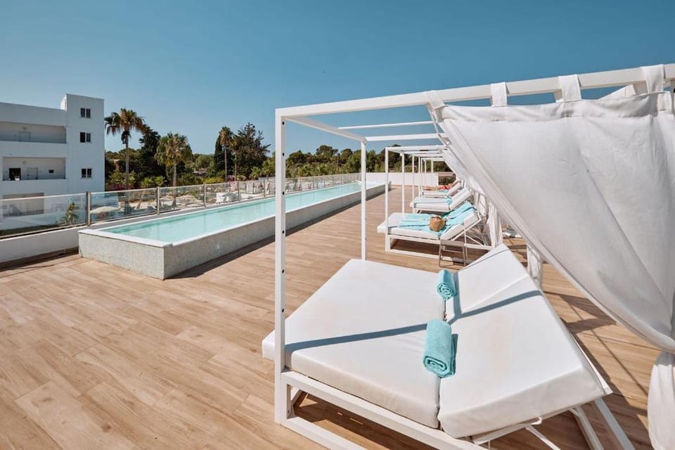 Pool view, sunbed