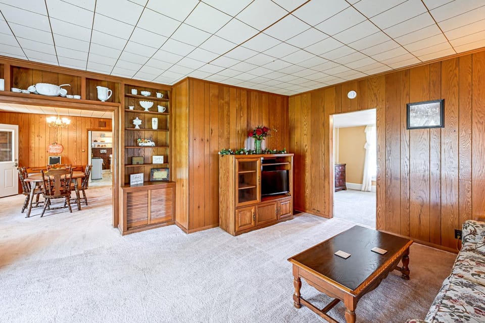 1 Mi to Downtown! Cute Cambridge Getaway House in Cambridge